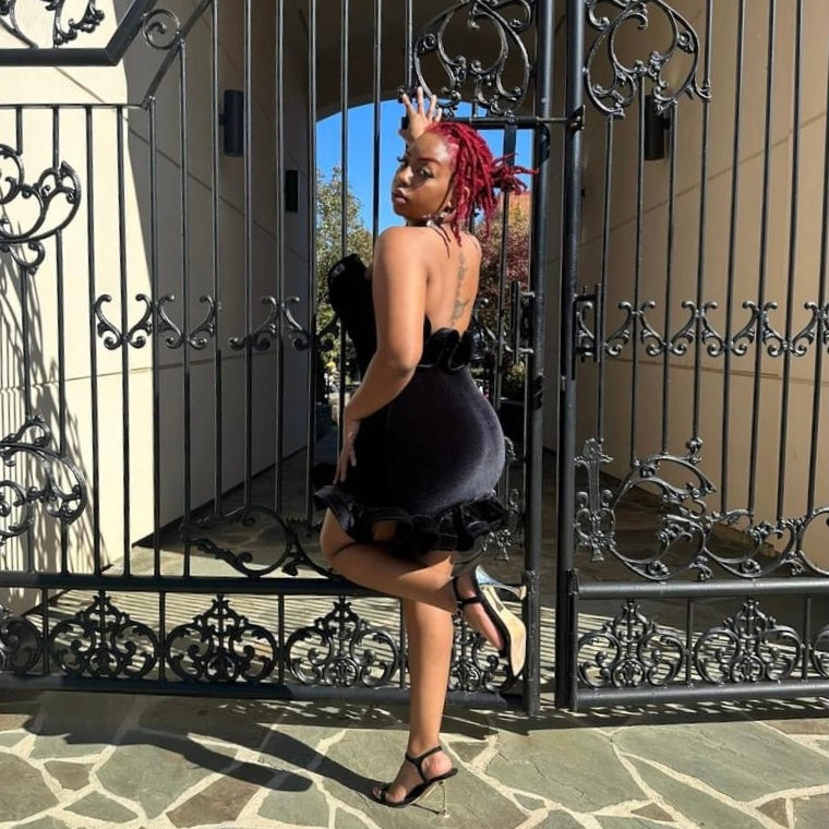 lil black dress
